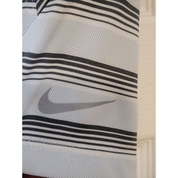 Nike Golf‎ Men's Polo Shirt Polyester Gray Black Striped Short Sleeve - Picture 4 of 5